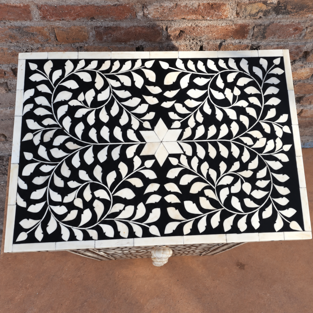 Handmade Bone Inlay 4-Drawer Chest | Black & White Floral Nightstand