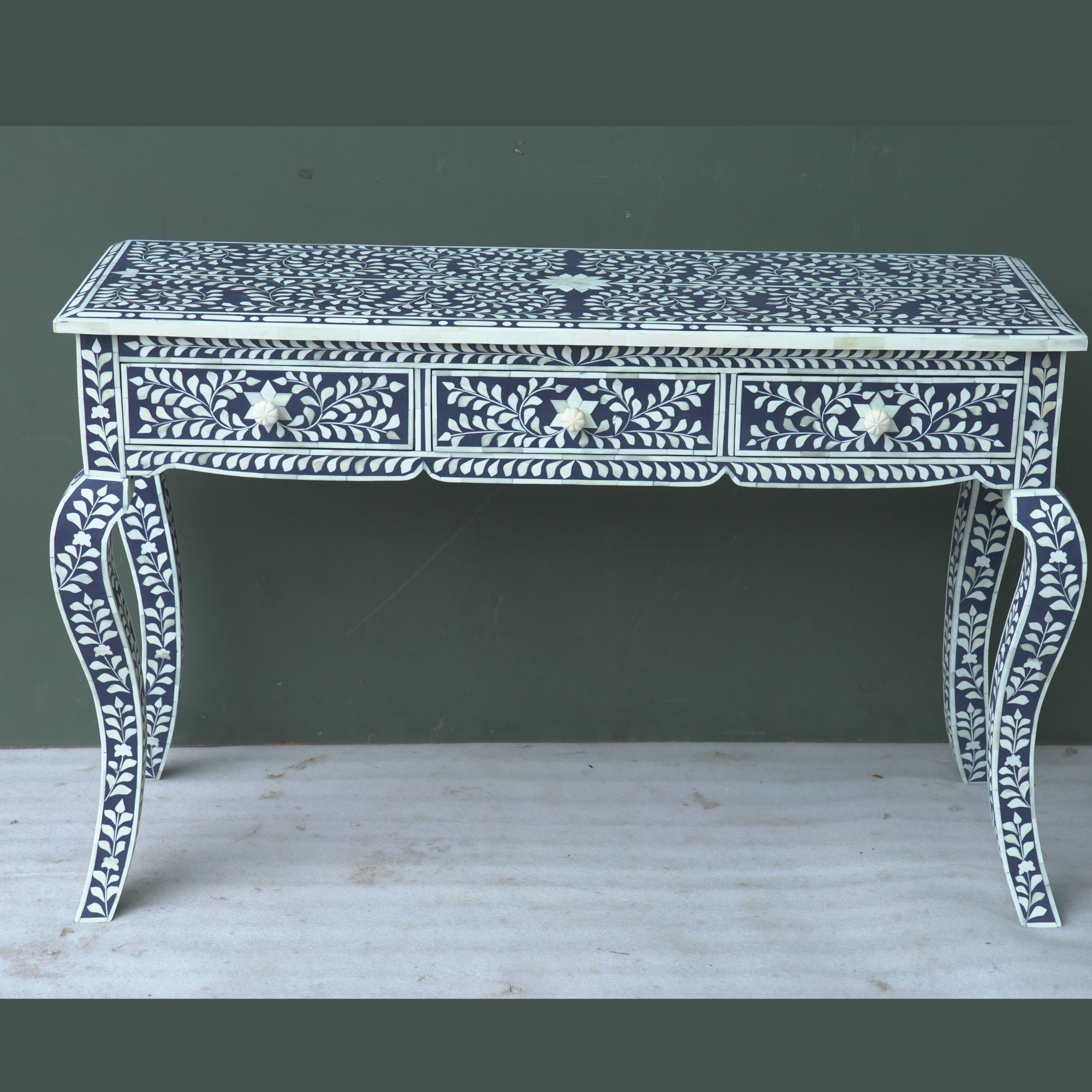 Handmade Bone Inlay Floral Console Table with Curved Legs – Black White Luxury Entryway Table with Drawers