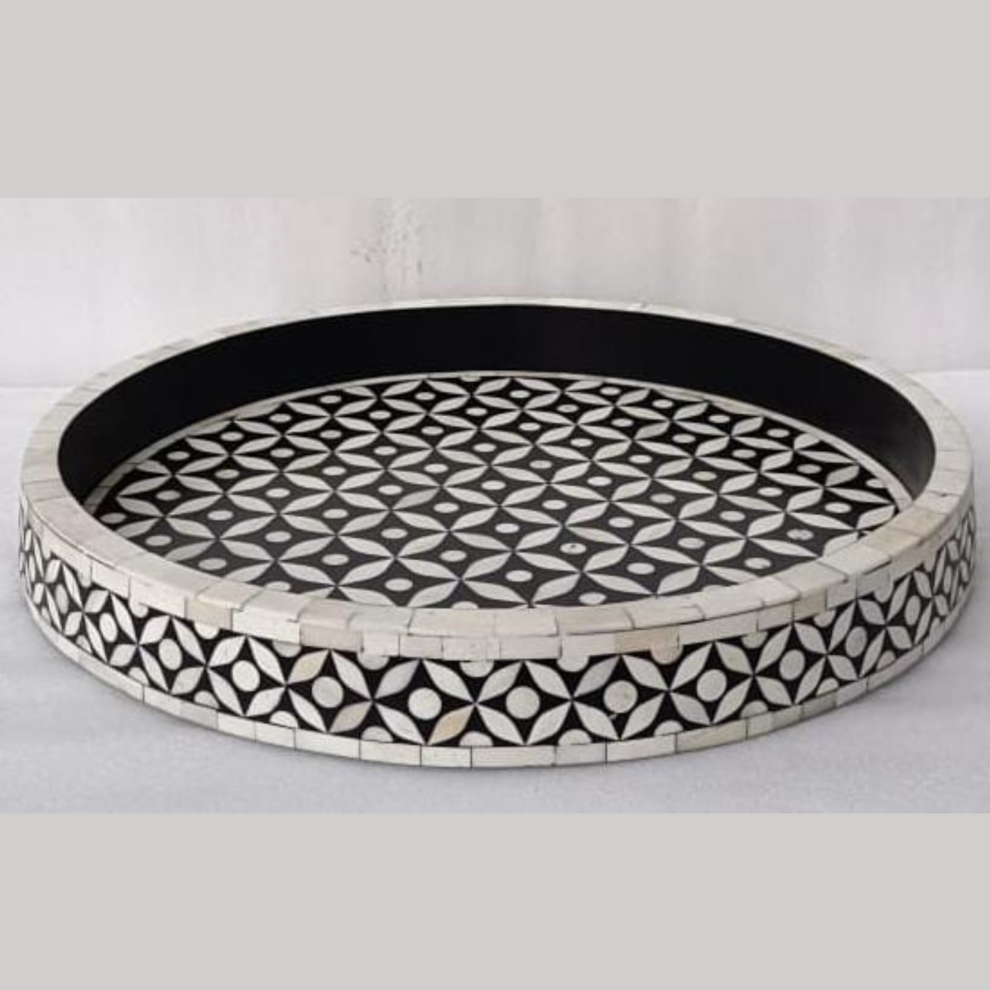 Handmade Black and White Bone Inlay Round Serving Tray | Decorative Ottoman Tray