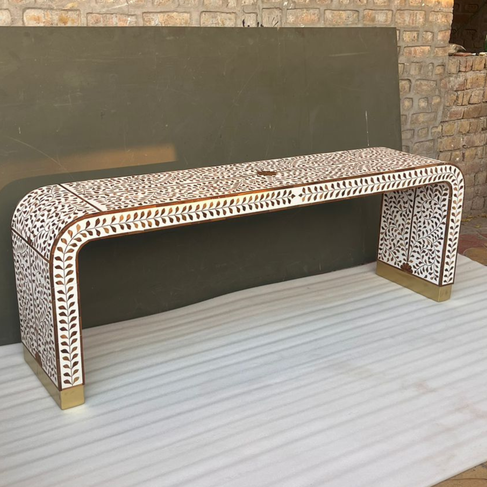 Handmade Bone Inlay Floral Console Table – White Wooden Entryway Table, Luxury Hallway Furniture, Artisan Inlay Table