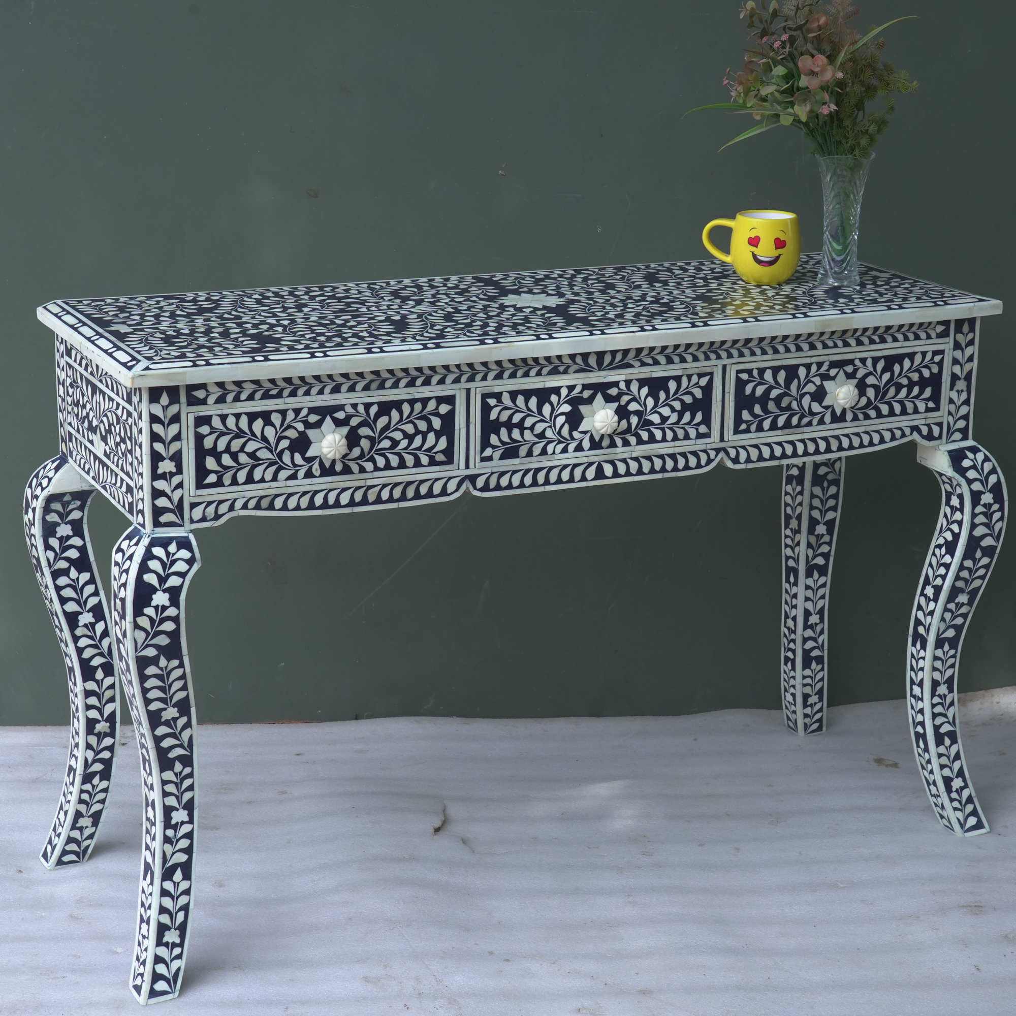 Handmade Bone Inlay Floral Console Table with Curved Legs – Black White Luxury Entryway Table with Drawers