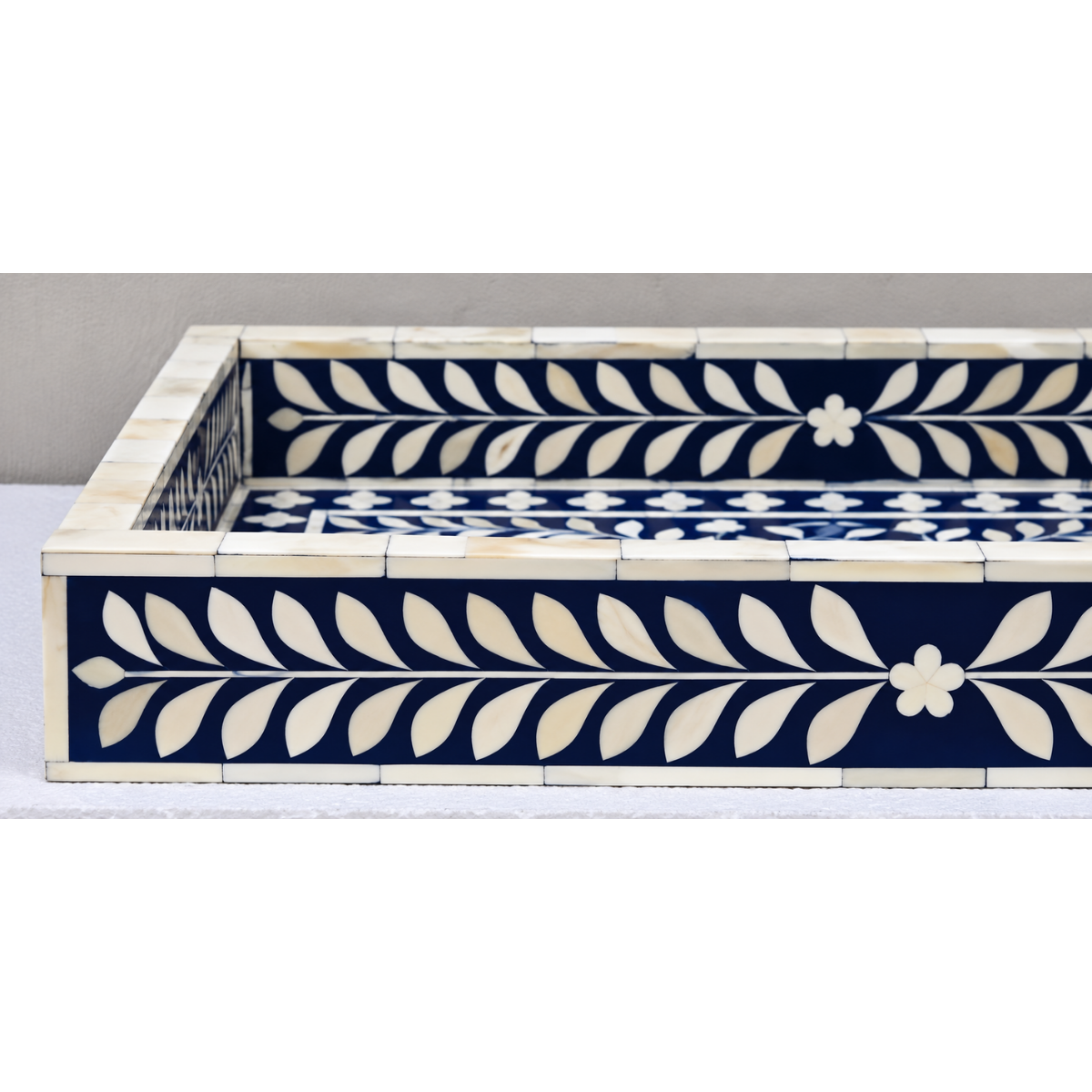 Handmade Blue Bone Inlay Serving Tray – Floral Leaf Design