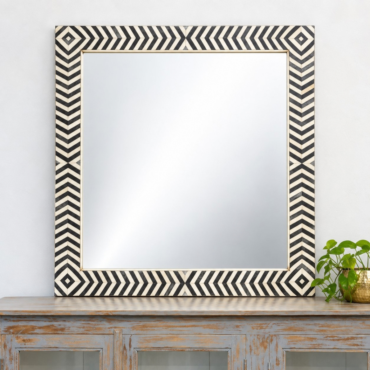 Handmade Black & White Chevron Bone Inlay Mirror – Rectangular Geometric Wall Mirror