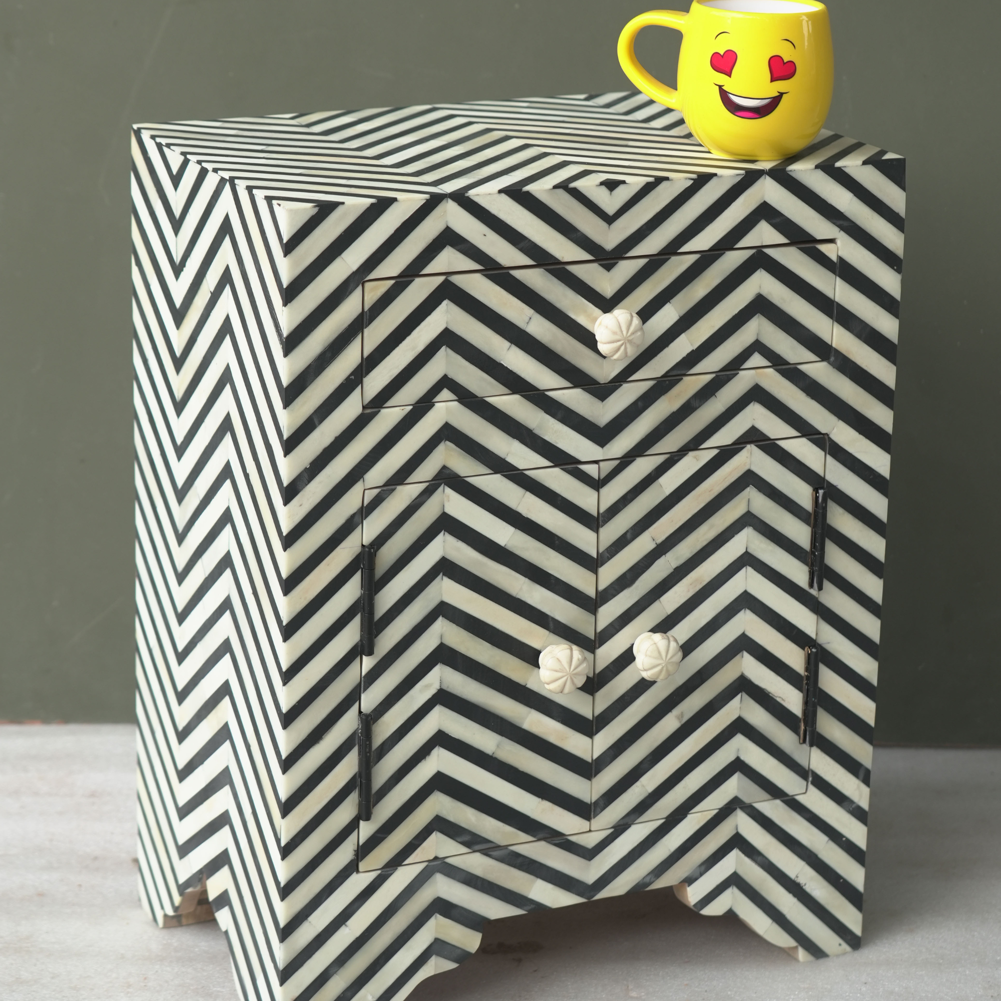 Handmade Bone Inlay Zig Zag Cabinet Black White Chevron Pattern Nightstand Storage Cabinet