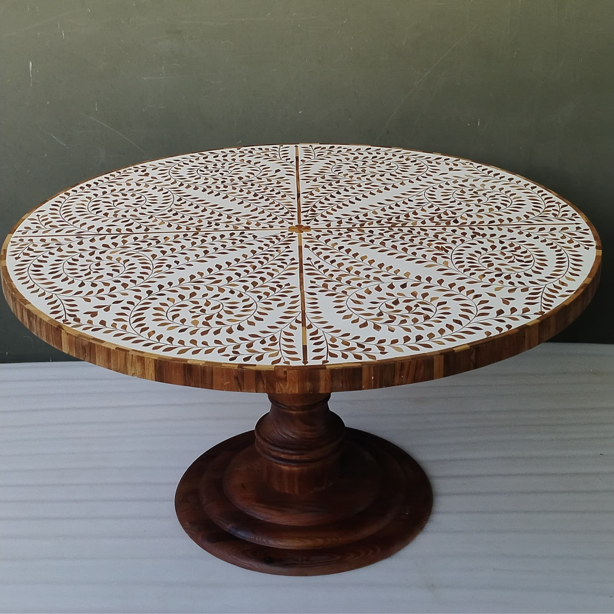 Handmade Bone Inlay Floral Dining Table – Wooden Finish Round Dining Table, Luxury Pedestal Table, Artisan Inlay Furniture