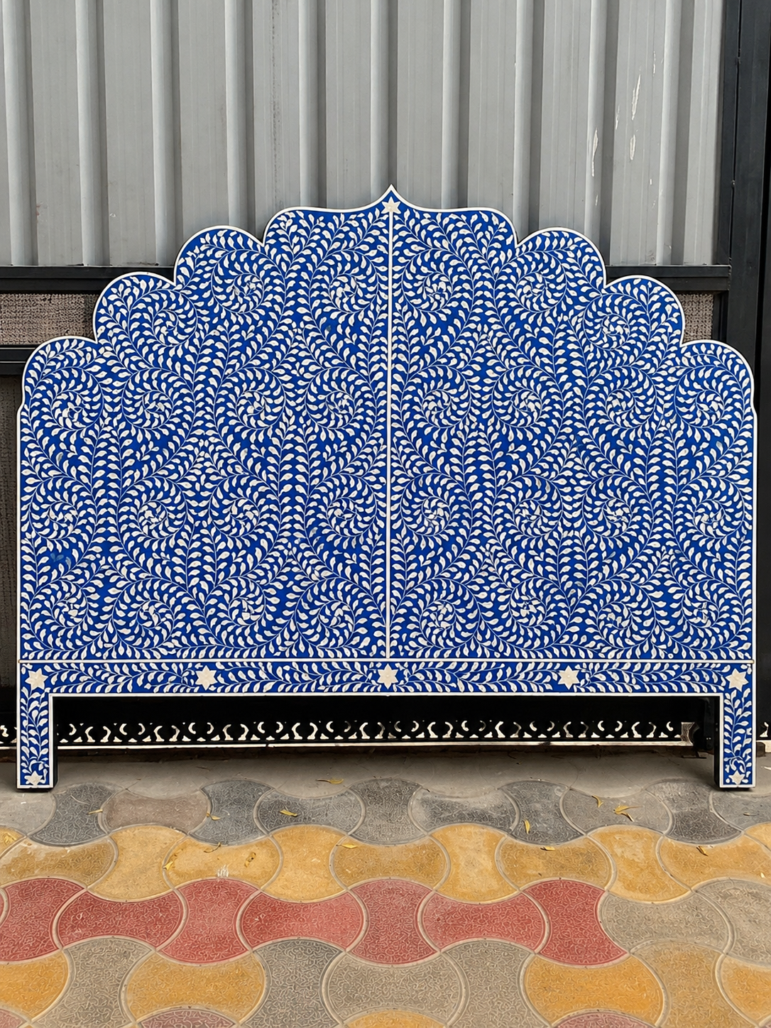 Blue White Bone Inlay Headboard Handmade Scalloped Floral Bed Headboard Luxury Boho Bedroom Furniture Decor
