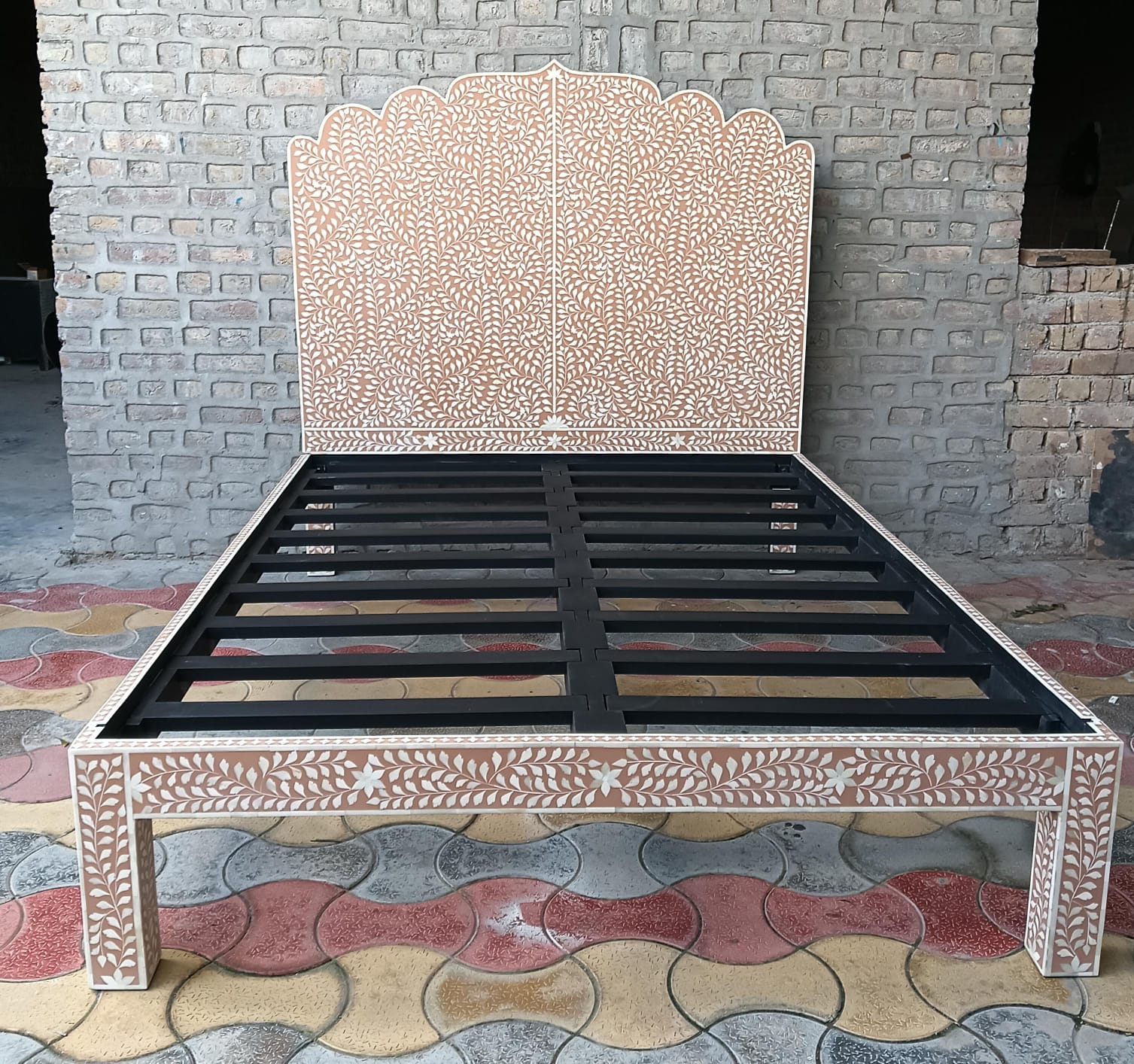 Handmade Bone Inlay Bed Floral Design Luxury Warm Tone Platform Bed Frame