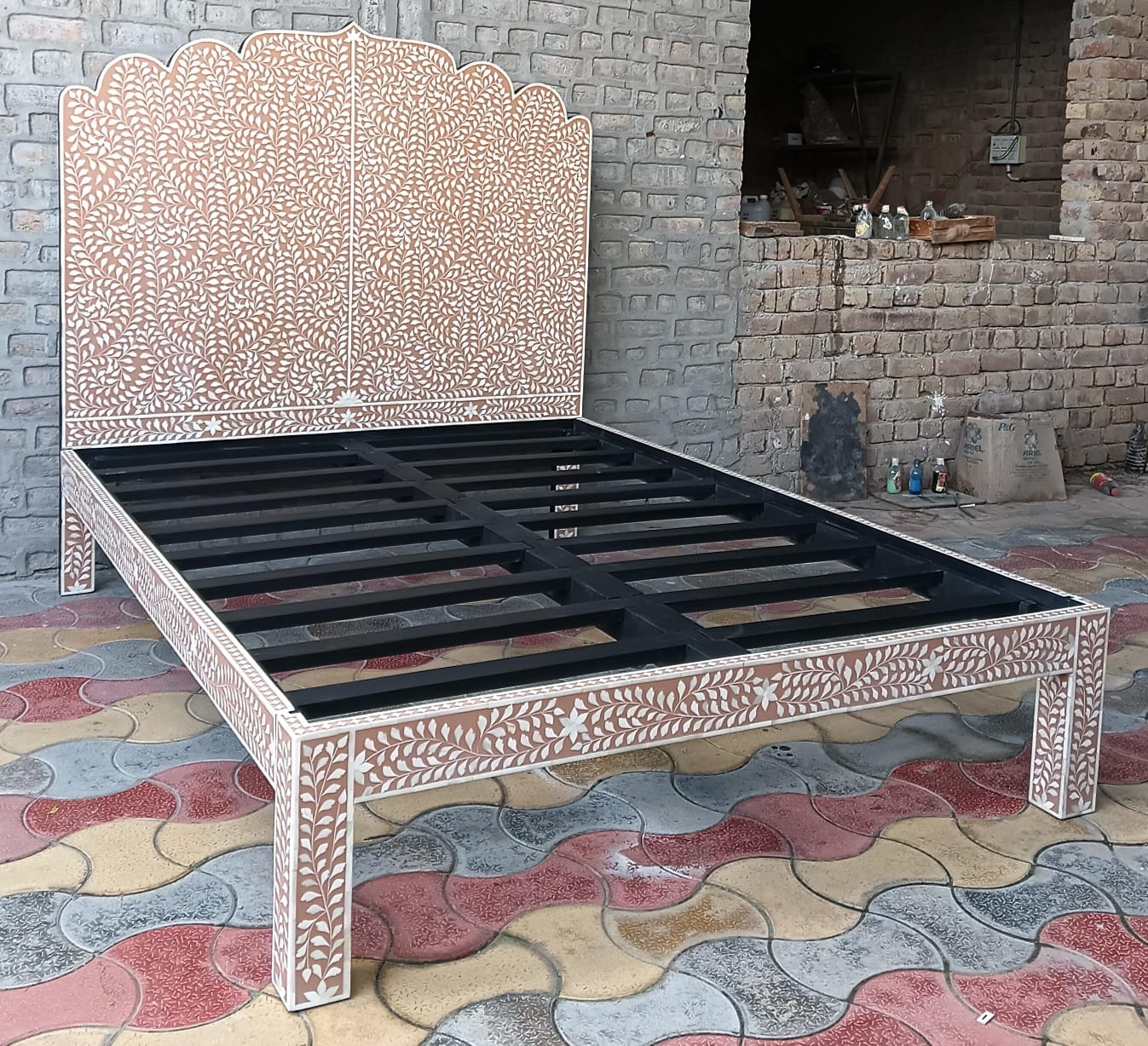 Handmade Bone Inlay Bed Floral Design Luxury Warm Tone Platform Bed Frame