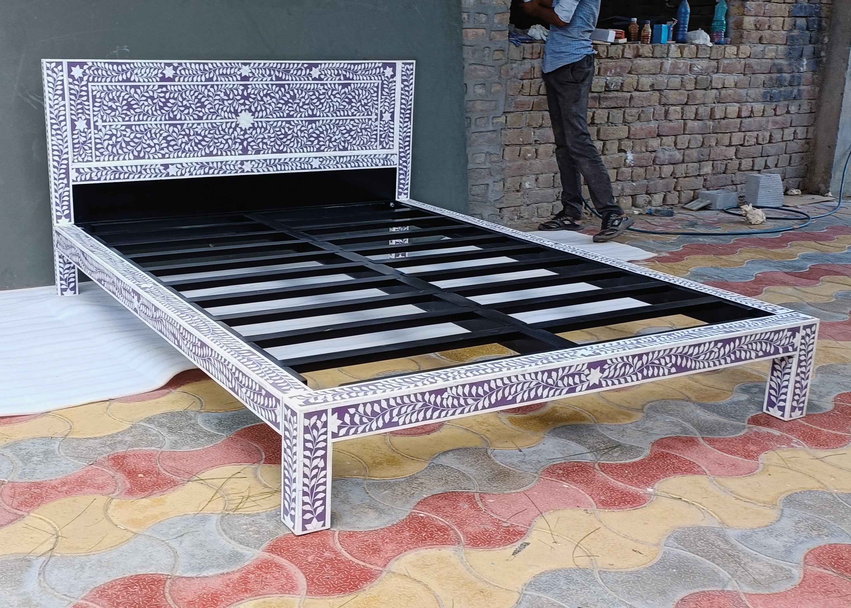 Handmade Purple Bone Inlay Bed Floral Design Luxury Platform Bed Frame