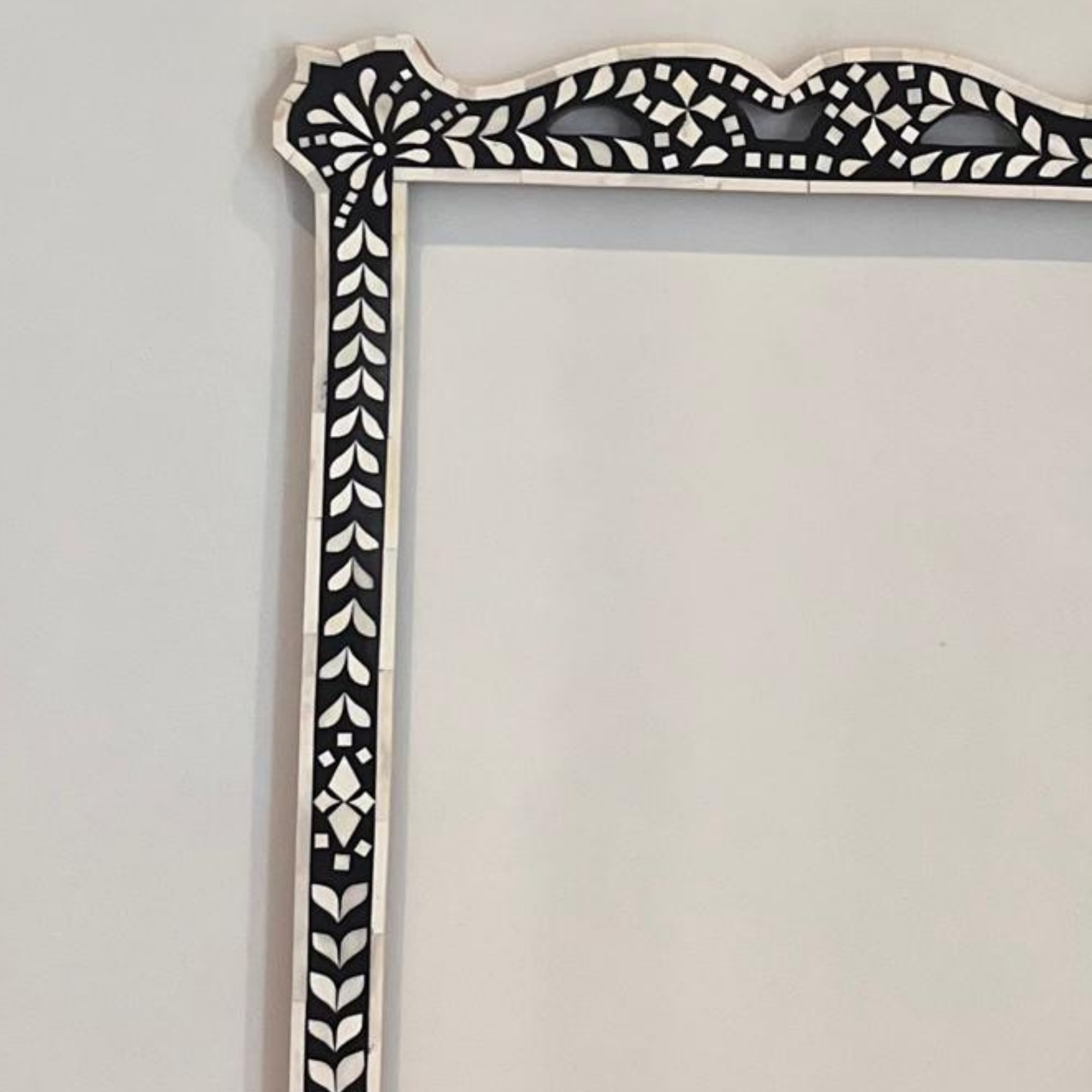 Handmade Black Bone Inlay Mirror Frame | Decorative Wall Mirror Frame | Floral Bone Inlay Mirror for Living Room & Bedroom