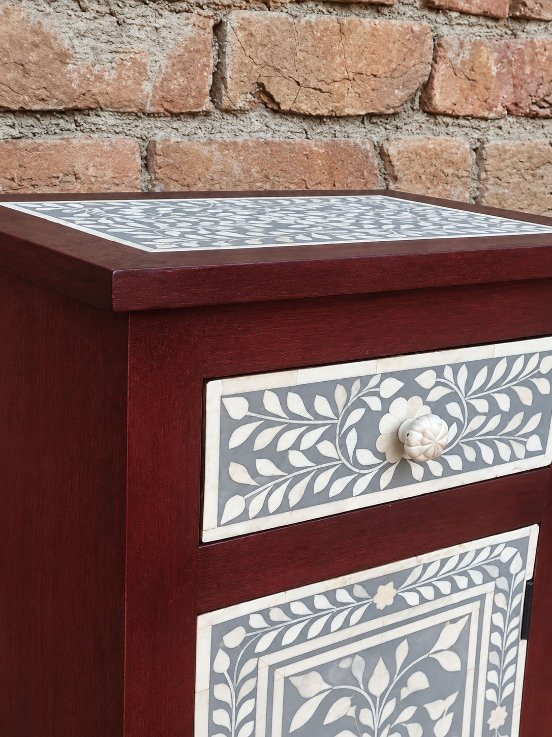 Handmade Grey & White Bone Inlay Bedside Cabinet – Wooden 1 Drawer 1 Door Nightstand