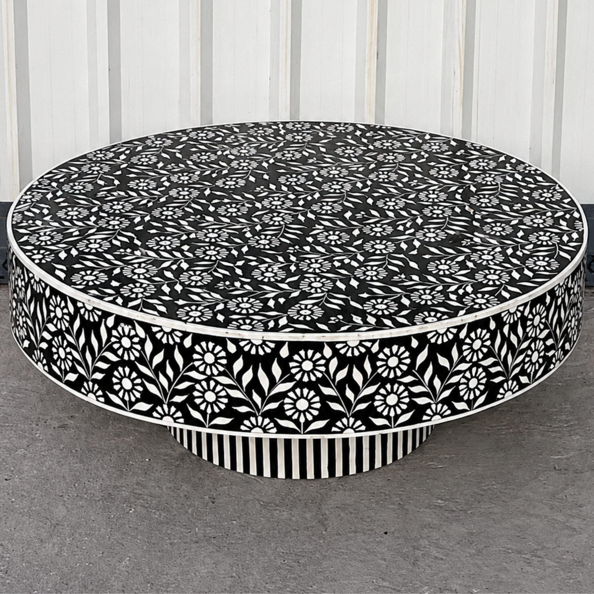 Handmade Bone Inlay Round Coffee Table Black White Floral Pattern | Luxury Living Room Center Table