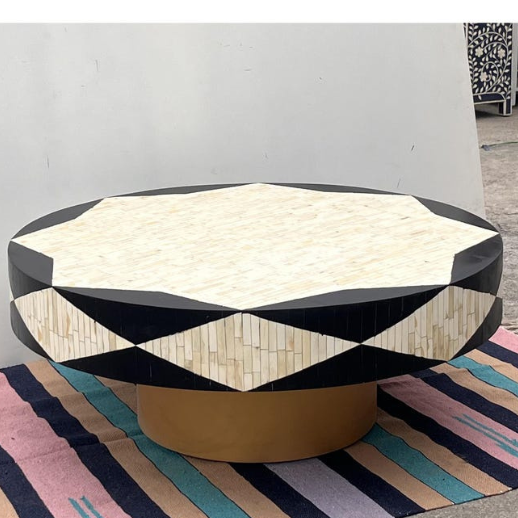 Handmade Bone Inlay Coffee Table – Modern Geometric Black & White Center Table, Luxury Living Room Furniture, Artisan Resin Inlay Table