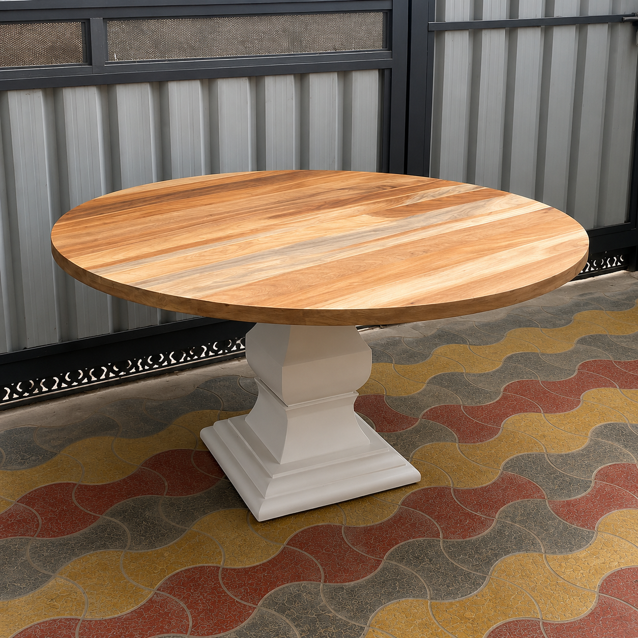 Round Wooden Dining Table Set Handmade Modern Farmhouse Pedestal Dining Table with Upholstered Chairs