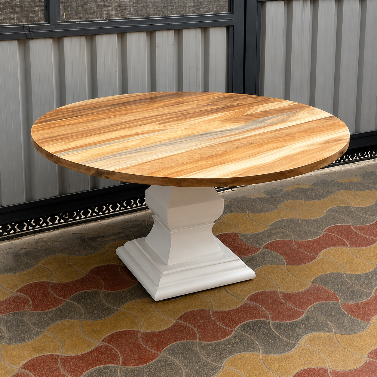 Round Wooden Dining Table Set Handmade Modern Farmhouse Pedestal Dining Table with Upholstered Chairs