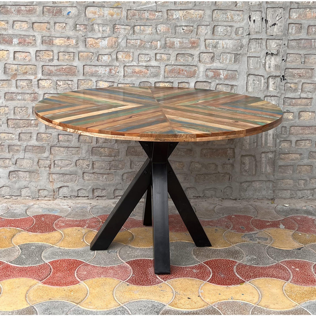 Round Reclaimed Wood Dining Table, Handmade Rustic Modern Farmhouse Table, Wooden Kitchen Dining Furniture