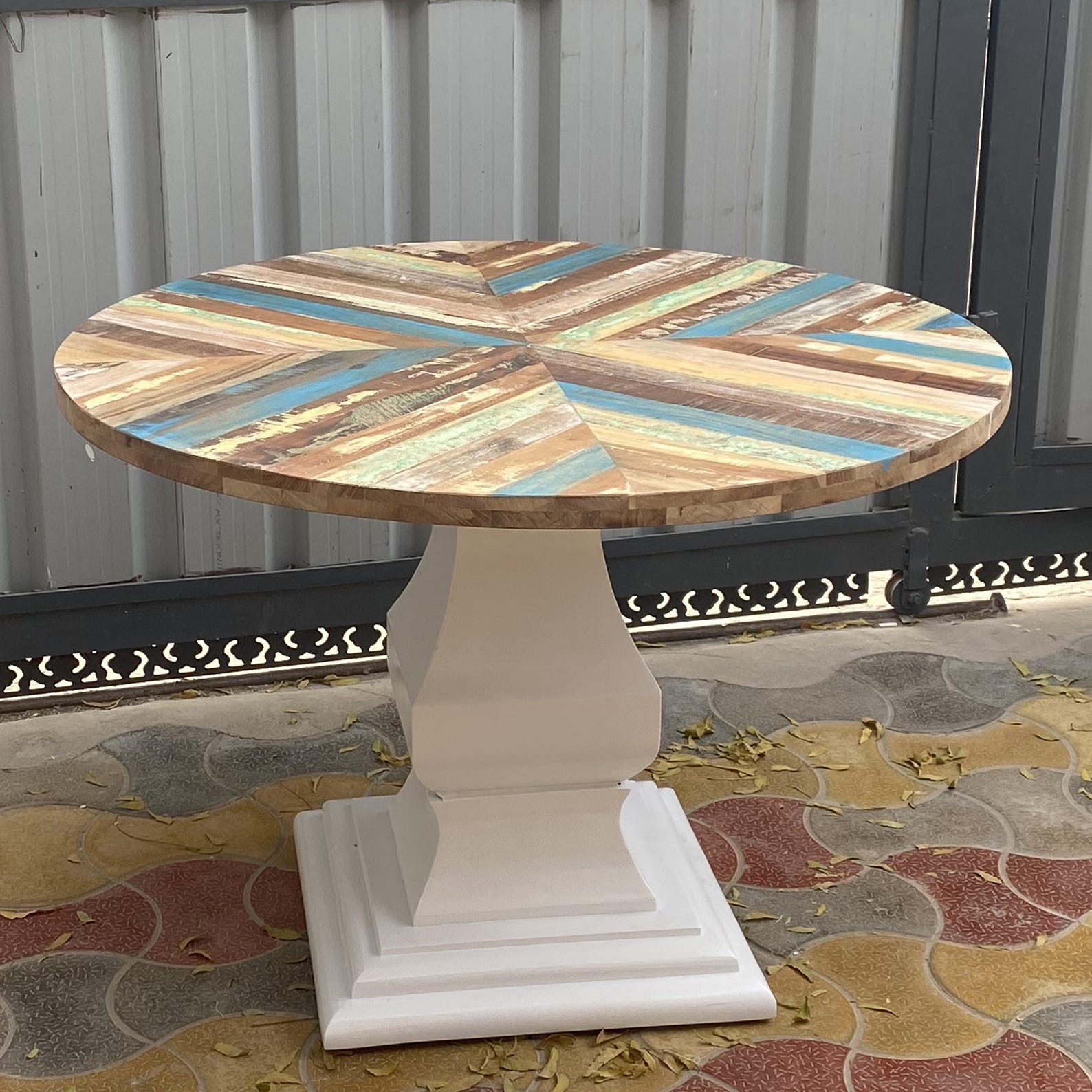 Modern Round Wooden Dining Table, Handmade Rustic Farmhouse Kitchen Table, Luxury Dining Furniture