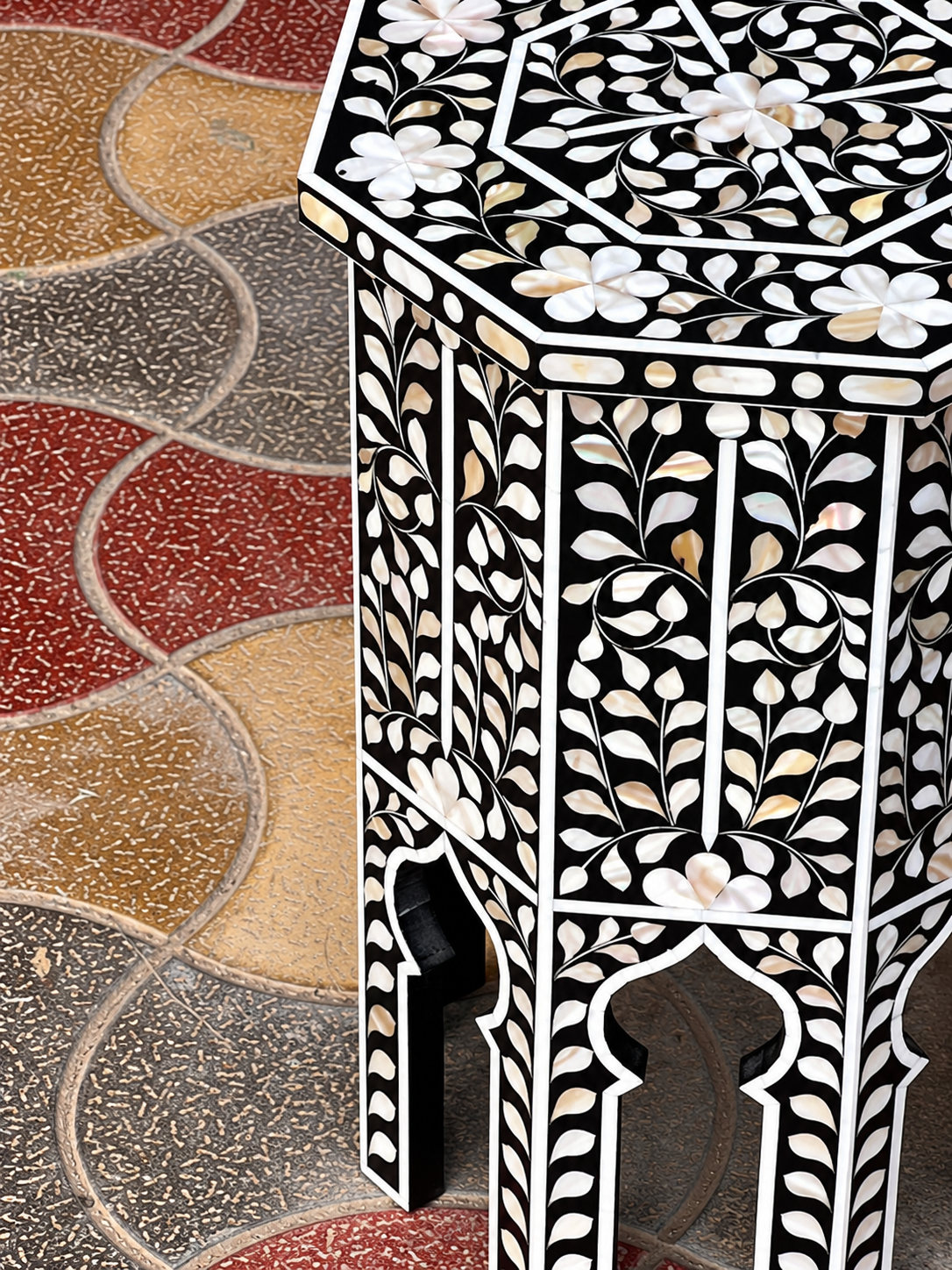 Black Mother of Pearl Inlay End Table – Handmade Octagonal Floral Side Table