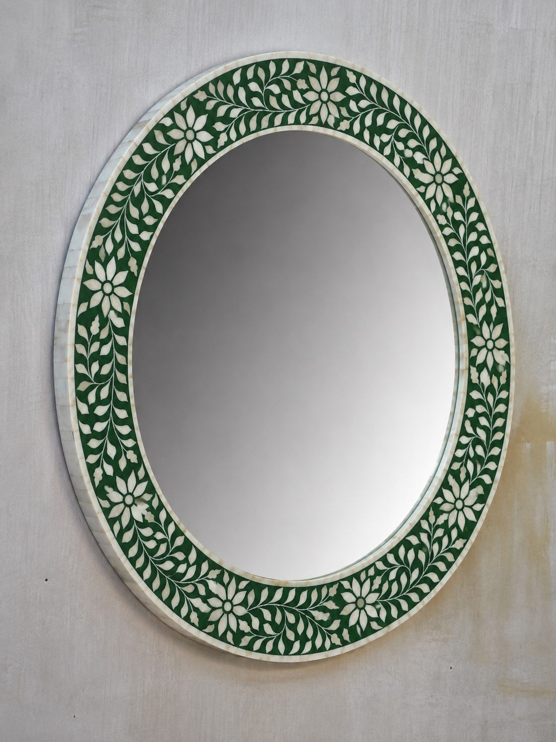 Handmade Green Bone Inlay Round Mirror – Floral & Leaf Design
