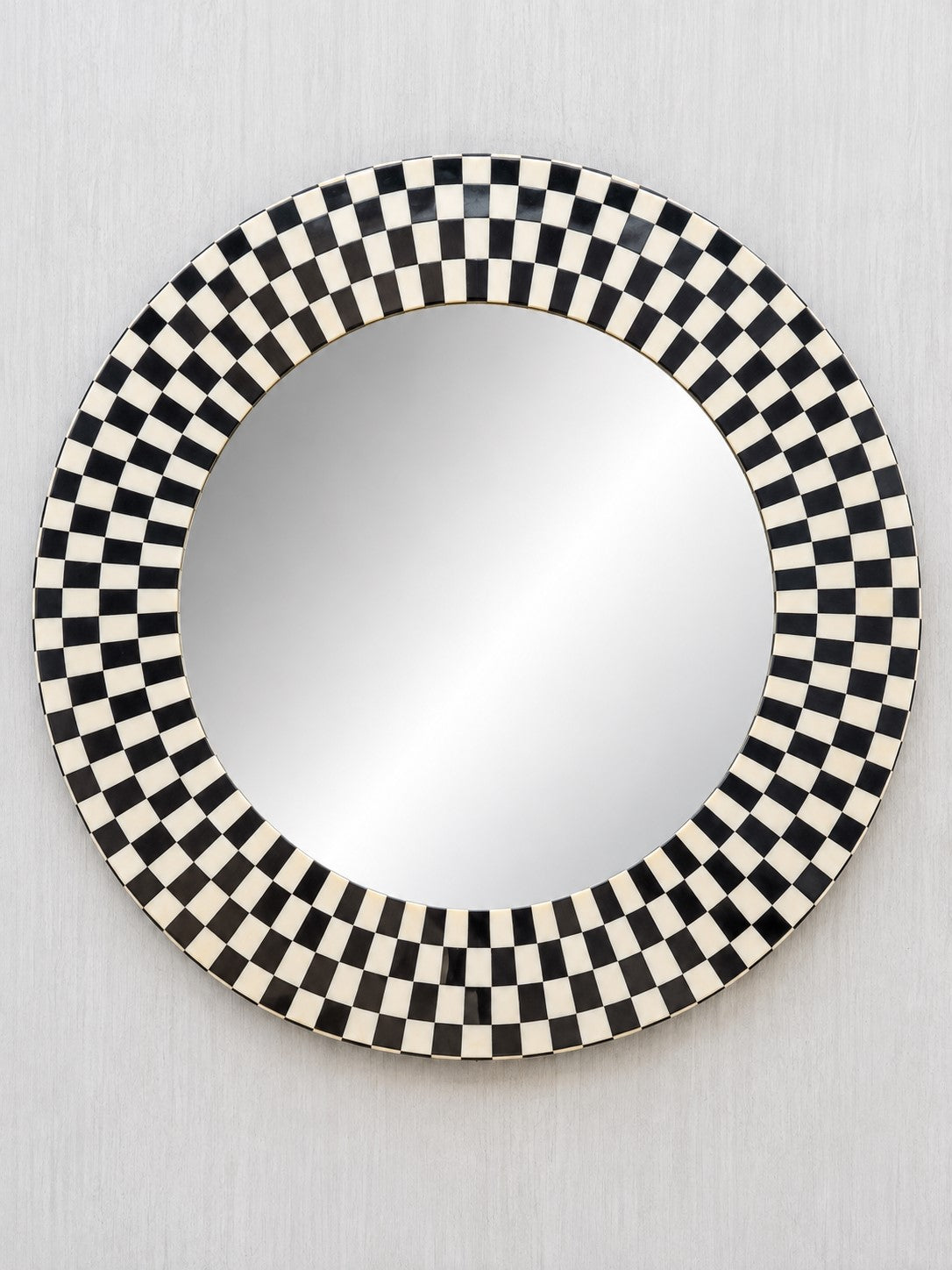 Handmade Black & White Checkered Bone Inlay Round Wall Mirror