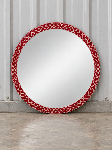 Handmade Red Bone Inlay Round Mirror – Scallop Pattern