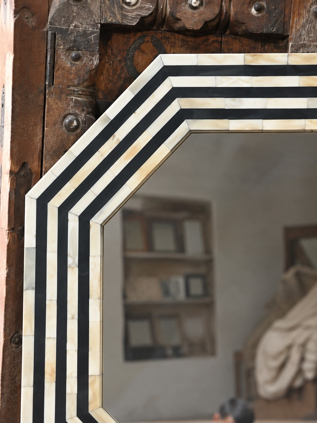 Handmade Black & White Bone Inlay Octagon Mirror – Striped Design