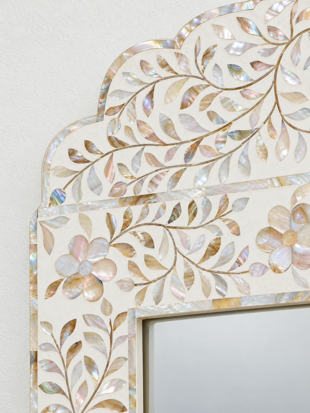 Mother of Pearl Inlay Arch Mirror – Handmade Floral Decorative Wall Mirror