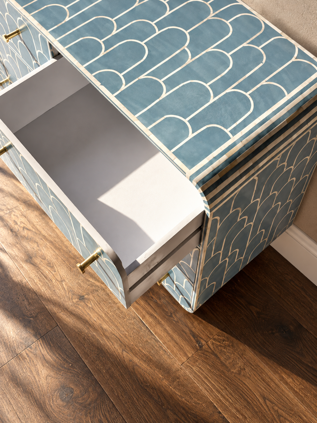 Handmade Blue Bone Inlay 9 Drawer Dresser – Scallop Design Chest of Drawers