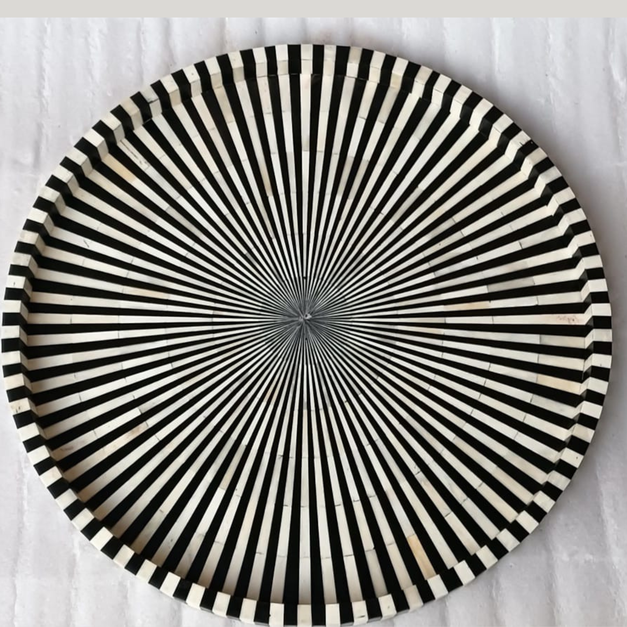 Handmade Bone Inlay Round Tray Black White Stripe Design Decorative Serving Tray Tabletop Art